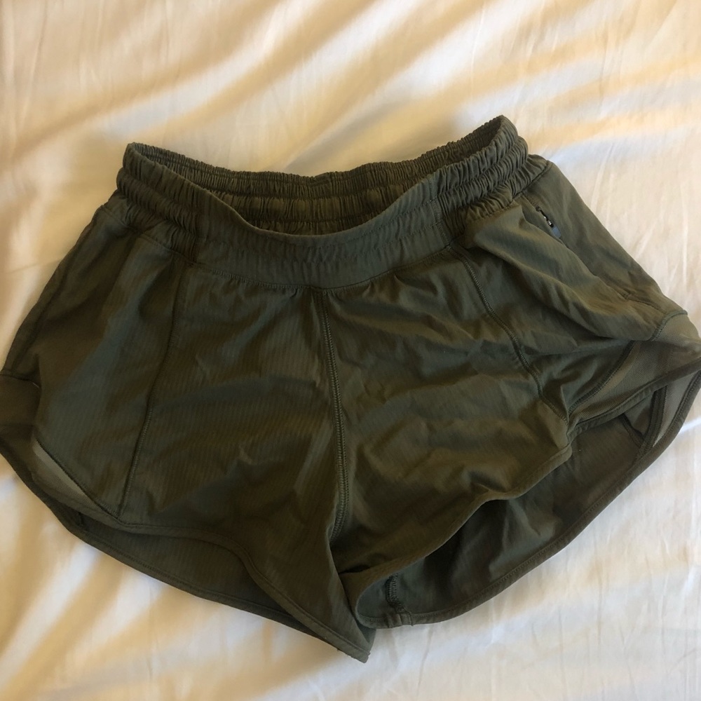 Lululemon Hotty Hot Shorts Size 2